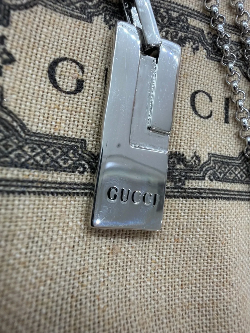 Gucci Men's Polished Silver Rectangular Pendant Necklace